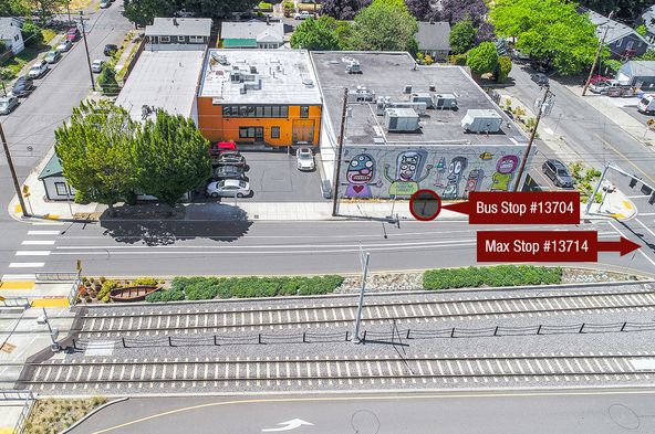 Industrial SE Portland Owner/User Opportunity: 3525 SE 17th Ave, Portland, OR 97202